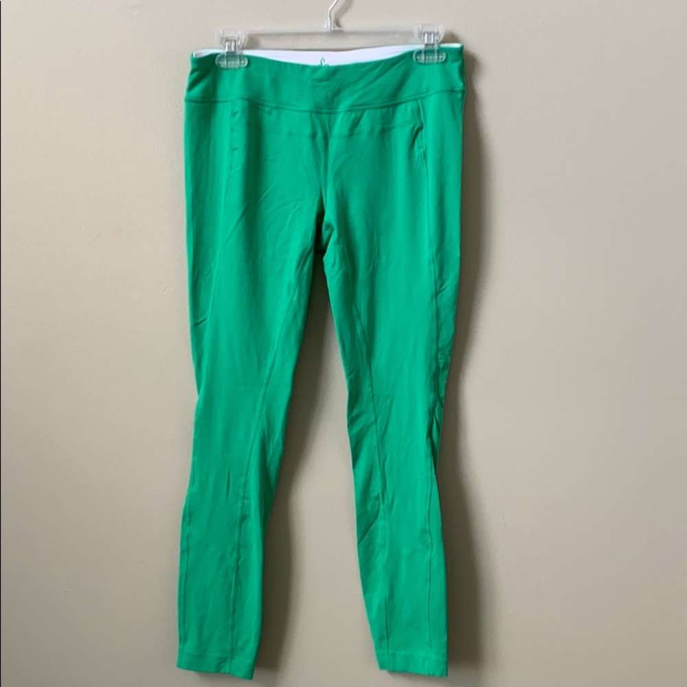 Plans yoga pants